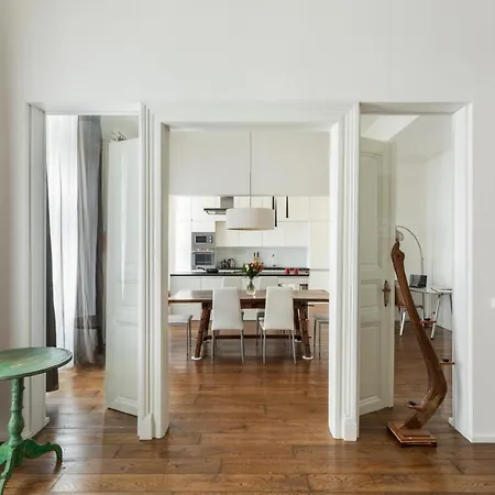 Contemporary In New Town By Days Apartment *